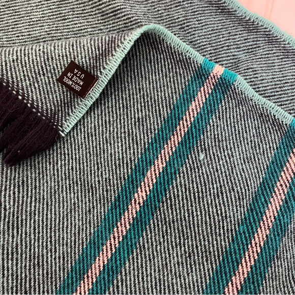 Faribault Woolen Mill Co. 100% Wool Made in USA Scarf Unisex - Picture 8 of 8